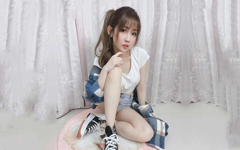 女神感谢炮淫语中文对白