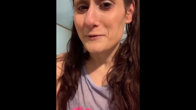 给朋友的惊喜脱衣舞