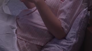 電梯密室性交 丟垃圾的早上、與總是見面的人妻…。 陸畑雛乃 JUL-176