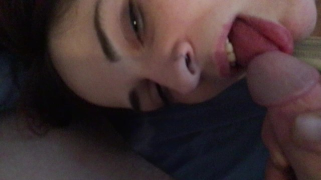 性感的PAWG年轻派对荡妇赚大钱，而她的男朋友却叫她LOL:5