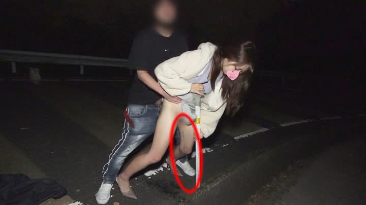 FC2-2984375 【無・素人個撮】昨年出会った一番エグいドM娘を連れ回し店内露出リモバイ責めから初の路上青姦で池ができる程ハメ潮絶頂させ室内で束縛で虐