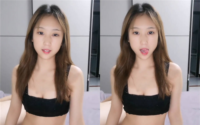 模特身材女友一身黑丝比基尼和男友一起直播啪啪做爱全过程上演花式春宫图