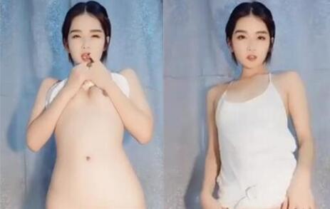 清純靓麗的短發小姐姐露奶露逼誘惑椅子上手指揉陰蒂道具插逼自慰來回抽插呻吟非常誘人