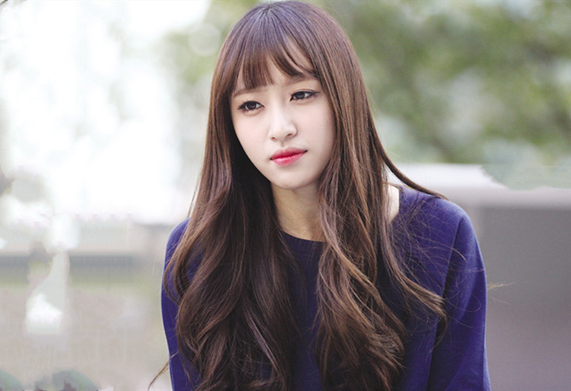 豪乳美女性爱自白男友醉酒我和他兄弟在沙发上骑乘内射