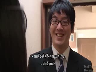 [日本] 兄弟俩一起分享年轻老婆的肉体，大玩双飞同时享受两根肉棒～