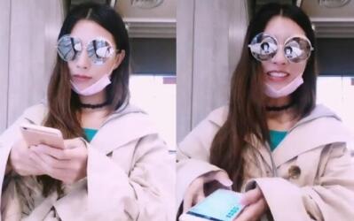 颜值不错墨镜妹子户外直播秀逼逼塞跳蛋路边露出野外尿尿很是诱惑喜欢不要错过