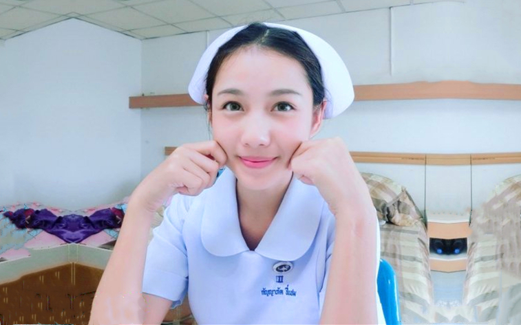 小护士居家啪啪各種姿勢操得嗷嗷直叫不要我害怕