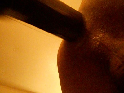 一定要看到那个怪物鸡巴使劲操我，我的屁股不停地跳