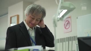 年輕女上司太高傲所以想要侵犯… 初川南 MIDE-720