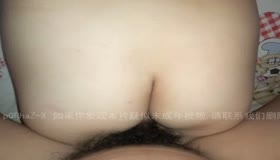 内射骚货姑妈整天勾引我