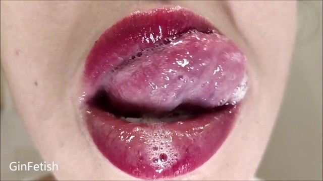 吐口水的嘴唇（送给你们所有人的礼物）