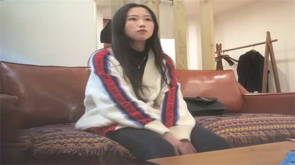 91沈先生巨根惊现吓懵清纯美女，雪白娇躯难逃疯狂抽插盛宴！