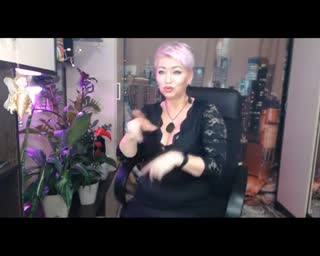 Bearded daddy shows his sexwife's cunt to the world from the balcony