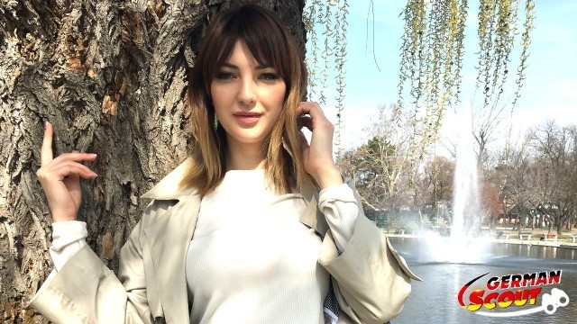 德国童子军-在街头为松软的山雀少年克里斯汀进行深度肛交