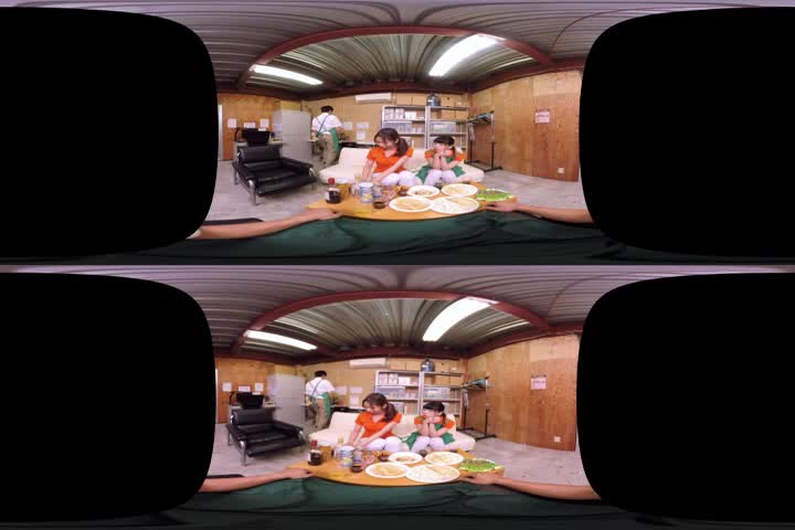 R2超长尺VR 「バイト终わりのプチ送别会で野球拳！ 女を忘れたパートの美人おばさんは息子ほど年の离れたイケメンチ○ポなら中出しされても嫌じゃない」