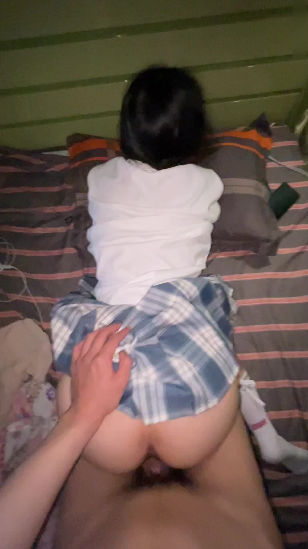 ⚡青春JK白袜少女⚡软萌软萌的妹子 掀起JK短裙后后入小屁屁，小学妹穿JK服总是那么诱人！叫起来还是个小夹子