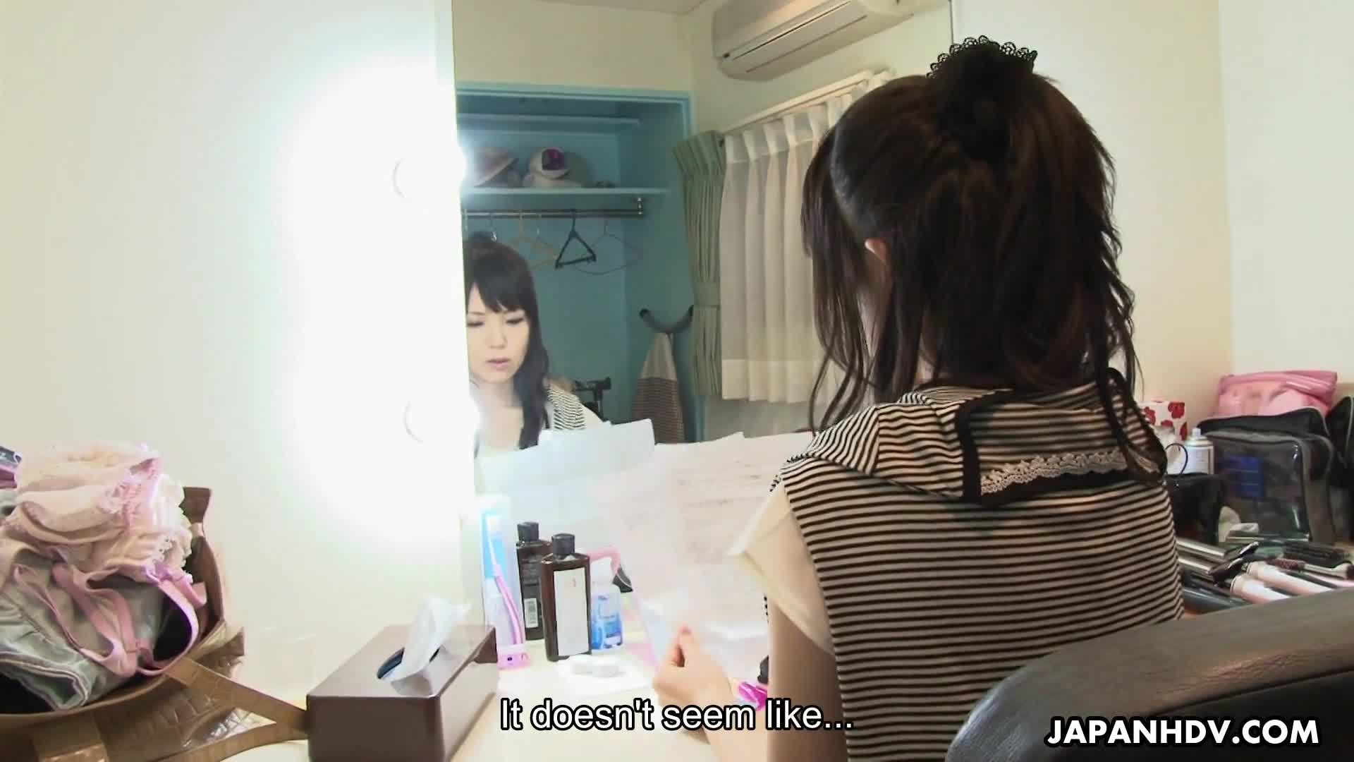 呆哥新作约操大长腿空姐第一次见面就被强推内射无套爆操干了一个多小时