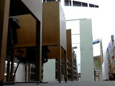 公共图书馆里的姜岸和假阴茎全裸