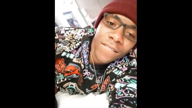 趁她还得享受的时候偷偷溜进去我很无聊