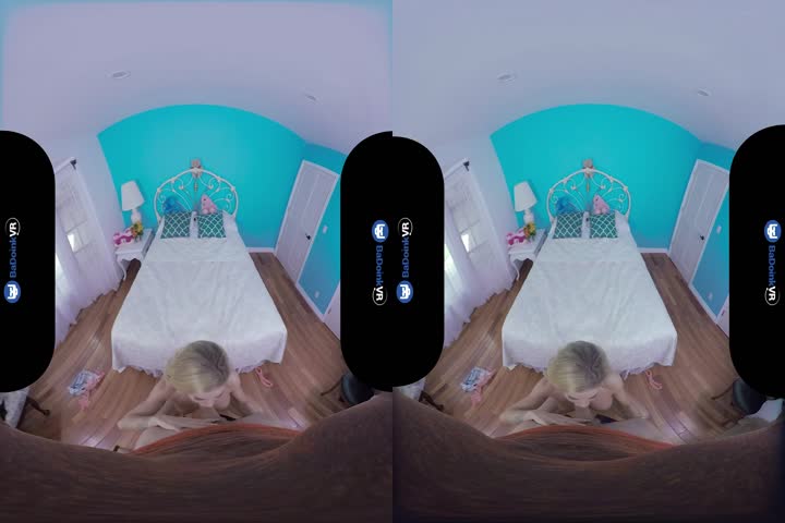 Angie Moon is dreaming of anal sex in her sleep6