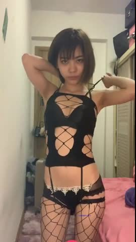 巨乳女教师的诱惑田优A