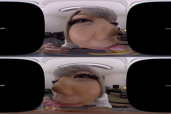 R1VR长尺 ギャル姉の亲友は仆の彼女、姉といるときは贬してくるが2人きりになると超ラブラブ！ギャップが可爱いツンデレギャルとイチャイチャ中出しSEX 丸山れおな