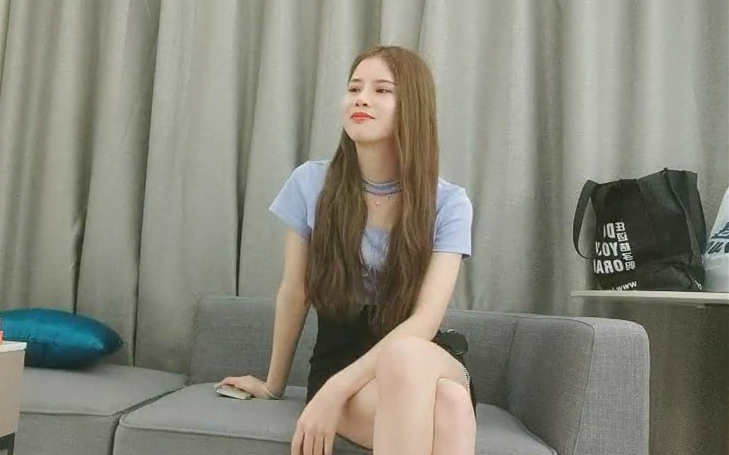 广西小姐姐甜美苗条又听话残暴输出狂插不止高潮迭起精彩一战