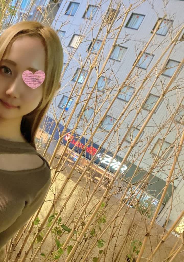 FC2-3199092 【スレンダーくびれBODY／二回中出し】 セレブ風ギャルを生の肉棒でわからせる。二回中出しして子宮にマーキング。-CD2