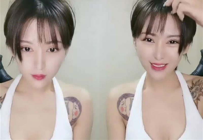 短发纹身妹道具自慰诱惑微毛粉逼特写非常诱人