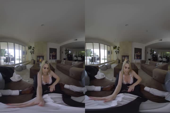 18VR Your Redhead Stepsister Anna Swix Seduces You VR Porn80