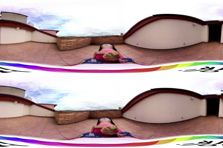 VirtualRealPorn-At the Changing Room