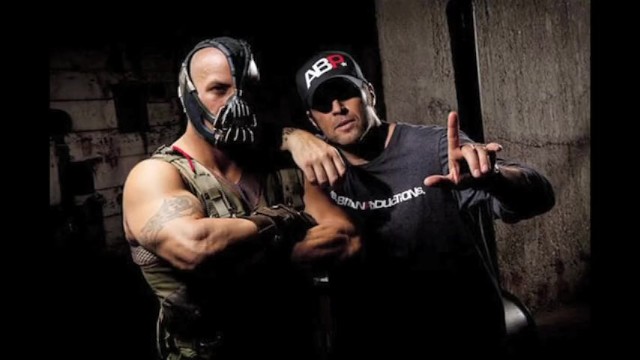 色情评论家评论《黑暗骑士XXX》