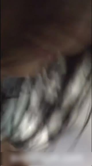 -xuesheng-精品推荐-某大学超性感漂亮美女花了500元微信红包才答应酒店和网友开房啪啪,小逼又嫩又紧,水真多!