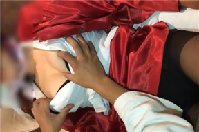 真實巨乳空姐黑絲制服，開檔無套后入