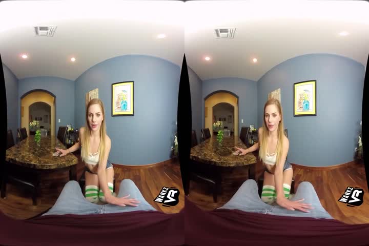 Amateur YanksVR Girl Marina Masturbates with a Hitachi in 3D VR
