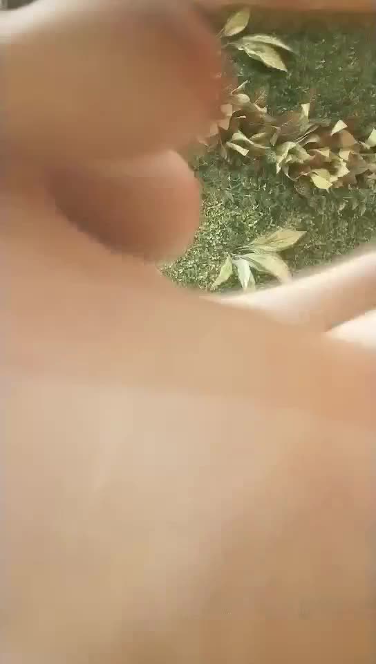 坑爹女主播今天又换了另一个洗浴中心偷拍人是挺多偶有一两个身材好看的真大胆自己敢露脸