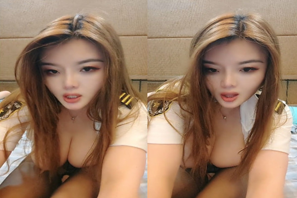 吊钟奶子制服黑丝丰满骚少妇蝴蝶白虎穴女上位无套啪啪瘦瘦小哥很很操