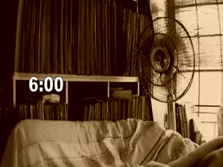 長得像聖母的鄰家主婦……