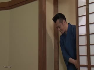 [日本] 市来美保、加藤麻野、吉田美樱破坏版AV～在秘汤被包围的女肉奴隶2 (RBD-629)