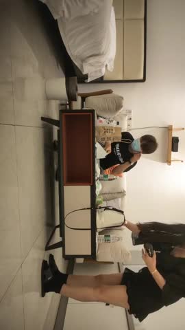 【91第一深情探花】，91家族力推新人，长腿风骚尤物，全方位玩弄操逼，给你想看的所有