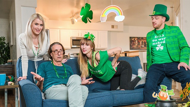 “交换爸爸”；我们应该是，你看起来也像脱衣舞娘&引用；S2:E8