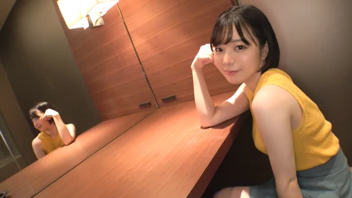 なぎさ 24歳 ウエイトレス SIRO-5013 【全身性感帯】風に撫でられただけでも感じてしまう敏感ボディの童顔ウエイトレス。その日によって外とナカどちらが気