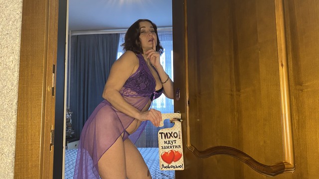 轻声的继母的性生活在这里！
