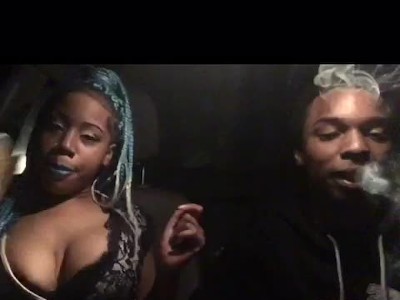 乌木被她的大块头同性恋好友撞了（官方片段）