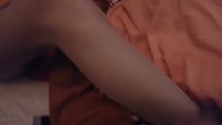 淫乱女大生和炮友的性爱影片流出!咬到嘴的屌就不放手!!