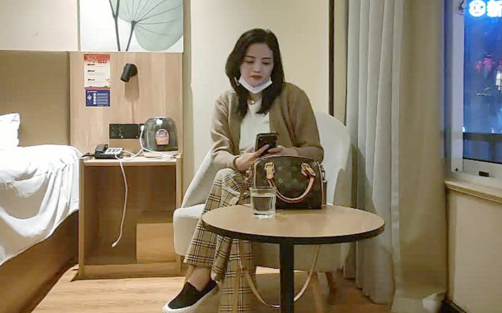 新晋老哥约操御姐洗完澡直接开操