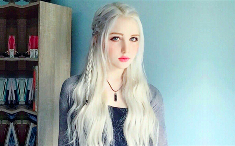 后入十八岁后姐姐射进这个贱货屁眼里