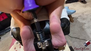 Hot wife gets hammered by big Dick Machine Fuck For Hubby To Finish That Pussy