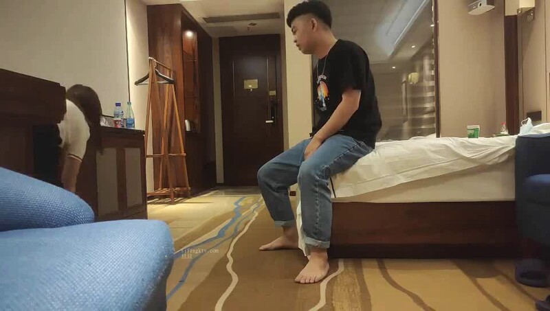 175CM高挑22岁高雅外围女 高端约啪实录 饥渴嫩穴淫水泛滥