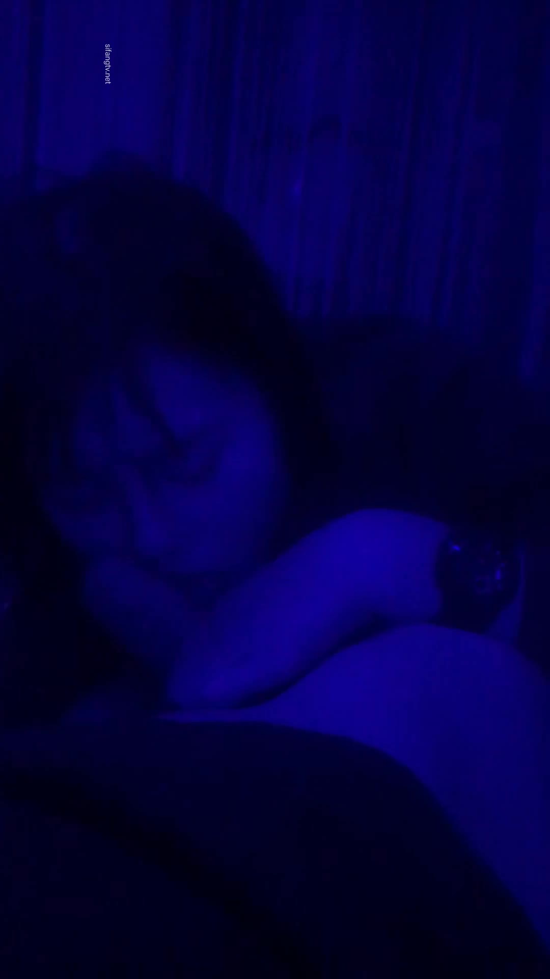 被花臂男人无套抽插 new